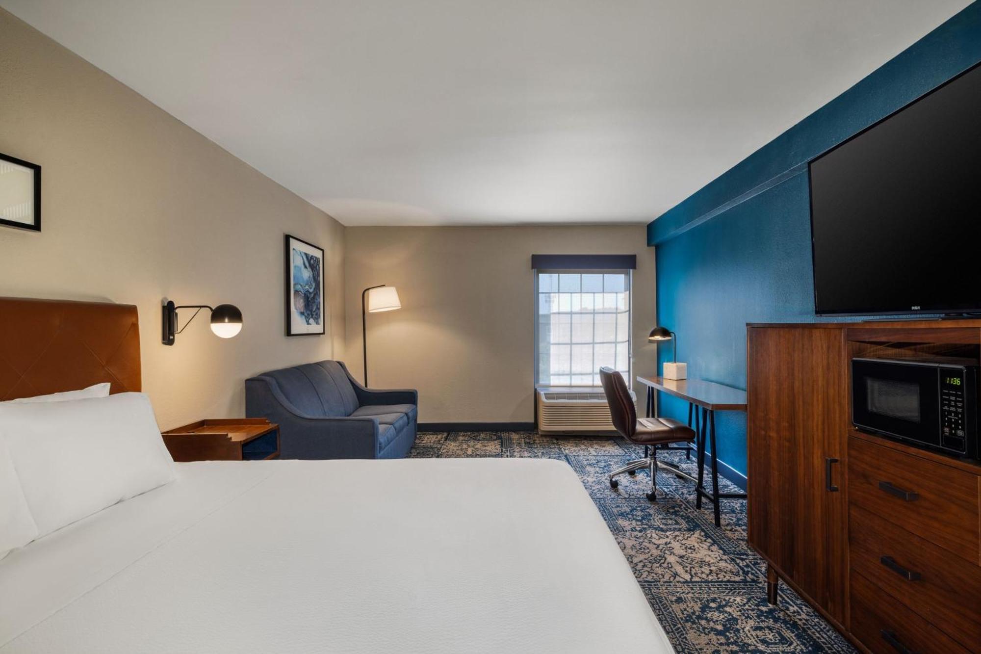 Four Points By Sheraton Greensboro Airport Buitenkant foto