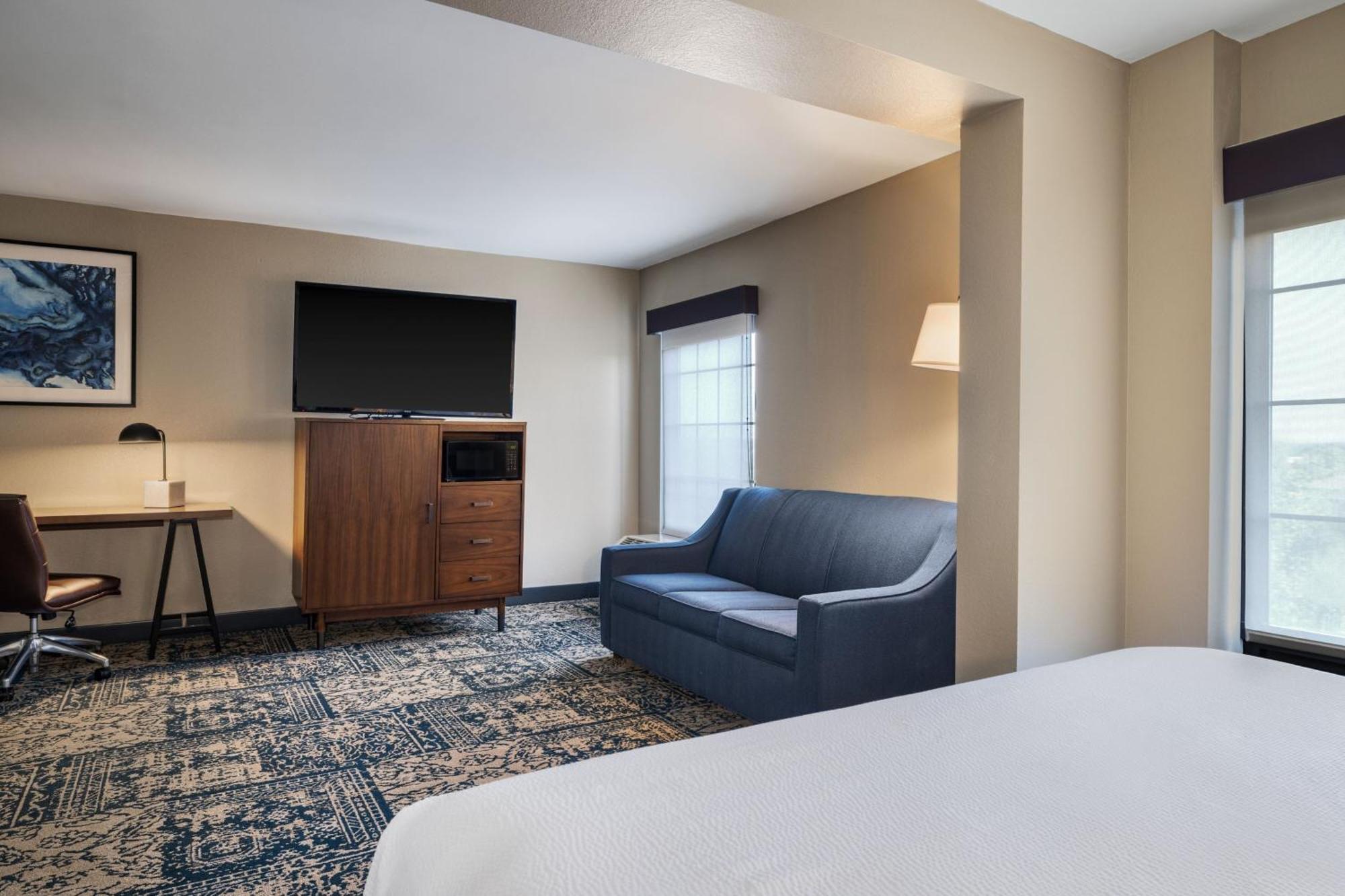 Four Points By Sheraton Greensboro Airport Buitenkant foto