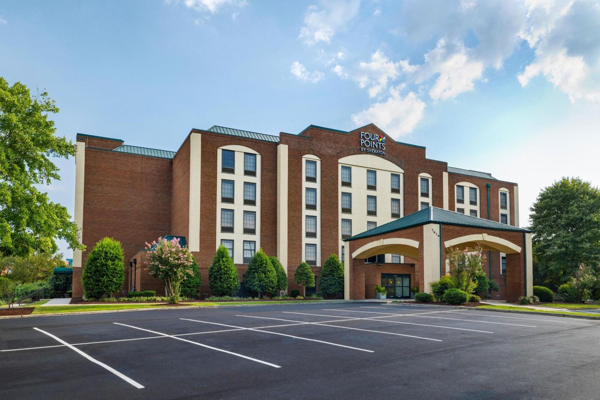 Four Points By Sheraton Greensboro Airport Buitenkant foto