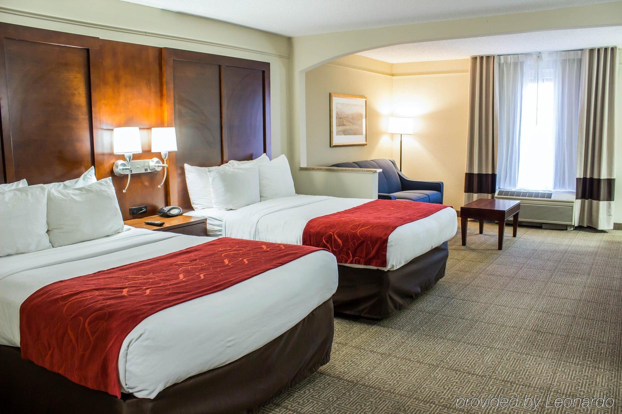 Four Points By Sheraton Greensboro Airport Buitenkant foto