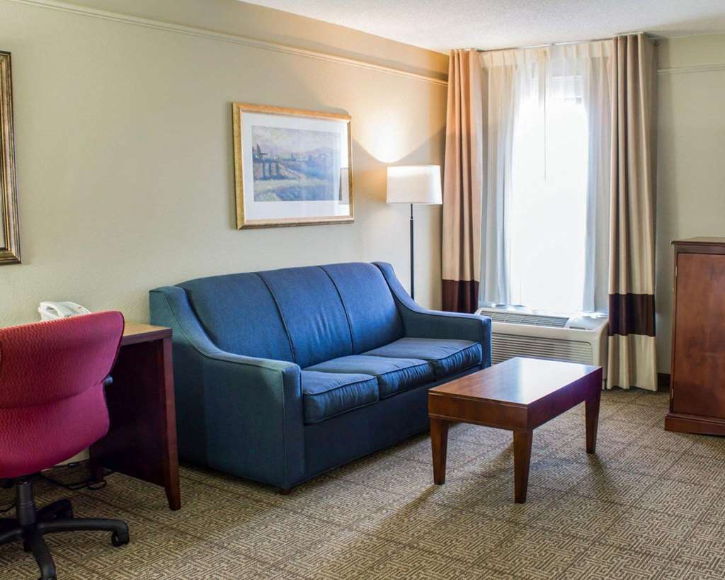Four Points By Sheraton Greensboro Airport Kamer foto